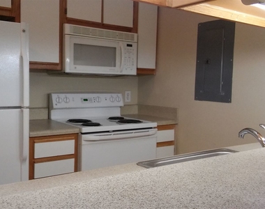 1351 Crab Orchard Dr Apt 102 - Photo Thumbnail 2