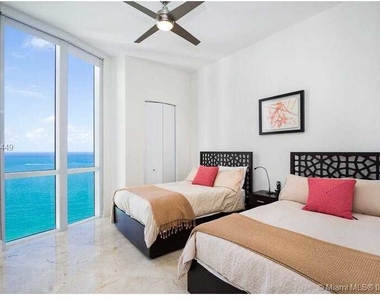 15811 Collins Ave - Photo Thumbnail 40