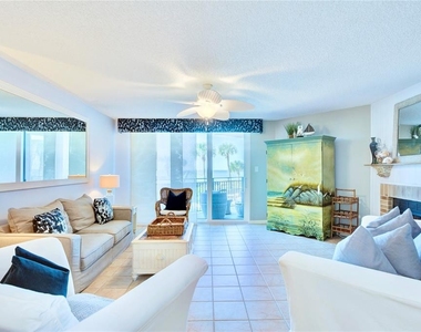 2618 Gulf Boulevard - Photo Thumbnail 3