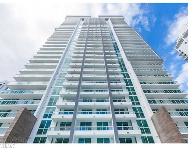 1080 Brickell Ave - Photo Thumbnail 5