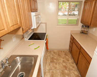 8800 Lanier Drive - Photo Thumbnail 13