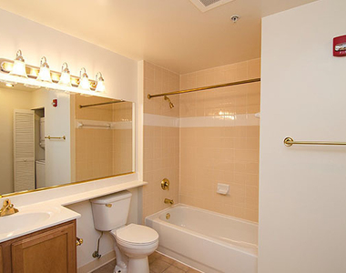 1221 24th Street, Nw - Photo Thumbnail 9