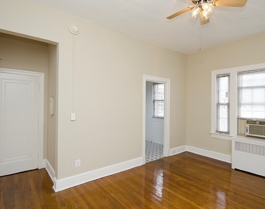 2700 Q Street, Nw - Photo Thumbnail 17