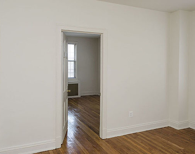 1803 Biltmore Street, Nw - Photo Thumbnail 2