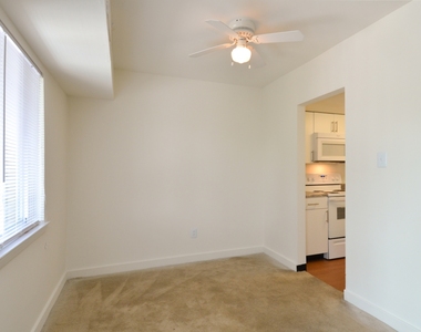 27 E Central Avenue - Photo Thumbnail 3