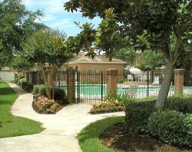 15240 Old Galveston Road - Photo Thumbnail 0