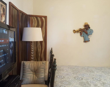 660 Carroll Street - Photo Thumbnail 3