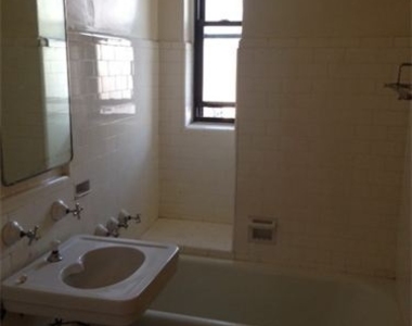 135 South 20th Street - Photo Thumbnail 3