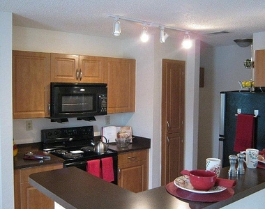 2305 Ashcroft Lane - Photo Thumbnail 14