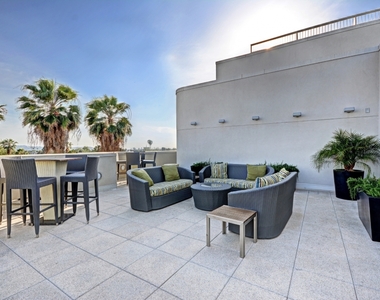 5550 Wilshire Blvd #203 - Photo Thumbnail 11