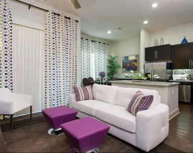 1755 Crescent Plaza - Photo Thumbnail 14