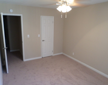 2110 Thurin Ave. - Photo Thumbnail 4