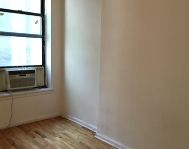 1505 Lexington Ave - Photo Thumbnail 3