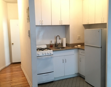 1505 Lexington Ave - Photo Thumbnail 1