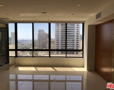 10430 Wilshire - Photo Thumbnail 4