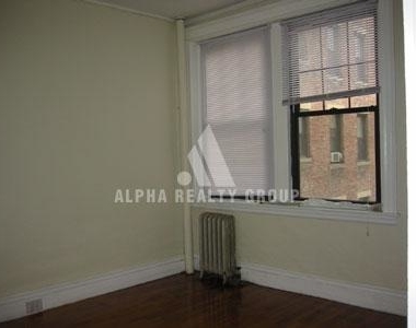 56 Queensberry St. - Photo Thumbnail 4