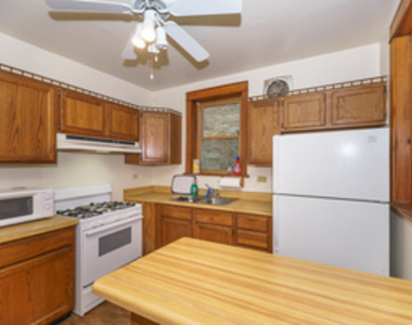 2516 West Hutchinson Street - Photo Thumbnail 7