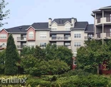 4090 Roswell Rd Ne Apt 23470-1 - Photo Thumbnail 1