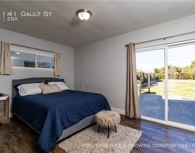 14141 Gault St - Photo Thumbnail 10