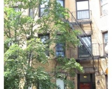 183 Saint Botolph St. - Photo Thumbnail 11