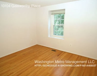 10104 Galsworthy Place - Photo Thumbnail 14