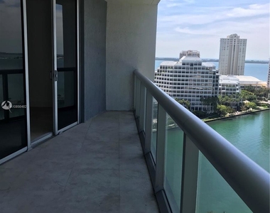 495 Brickell Ave - Photo Thumbnail 14