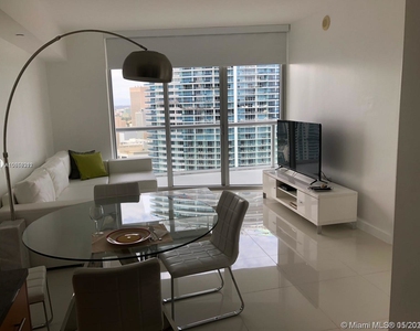 465 Brickell Ave - Photo Thumbnail 35