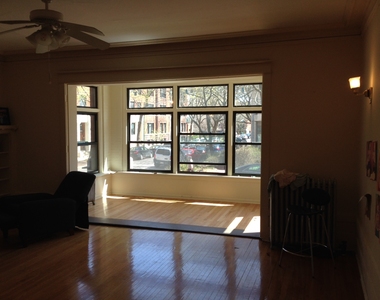 5602 S Dorchester - Photo Thumbnail 7