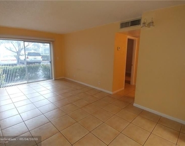 3212 Coral Ridge Dr - Photo Thumbnail 4