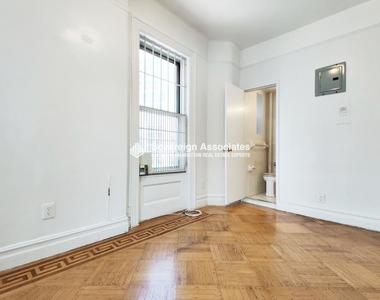 936 West End Avenue - Photo Thumbnail 3