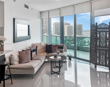 900 Biscayne Bl - Photo Thumbnail 23