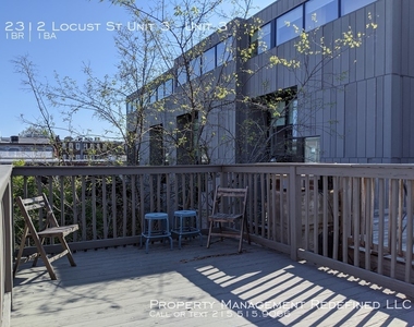 2312 Locust St Unit 3 - Photo Thumbnail 6