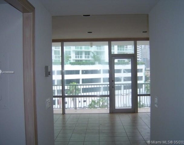 1408 Brickell Bay Dr - Photo Thumbnail 9