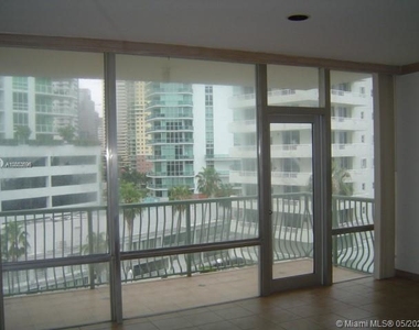 1408 Brickell Bay Dr - Photo Thumbnail 5