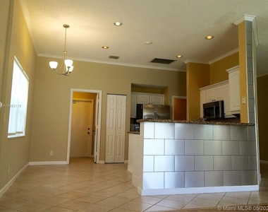 1129 Birchwood Rd - Photo Thumbnail 5