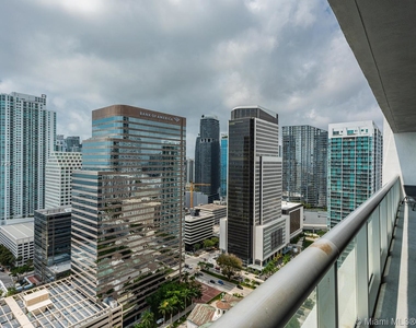 495 Brickell Ave - Photo Thumbnail 43