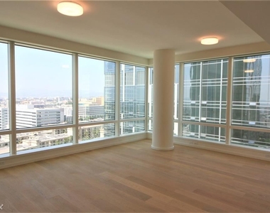 877 Francisco St Apt 2402 - Photo Thumbnail 9