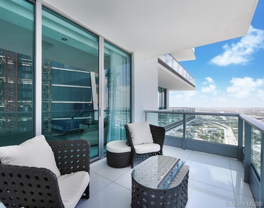 900 Biscayne Blvd - Photo Thumbnail 16