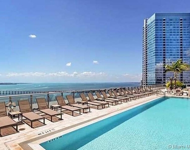 1300 Brickell Bay Dr - Photo Thumbnail 31