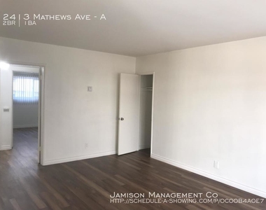 2413 Mathews Ave - Photo Thumbnail 4