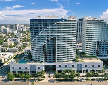 3101 Bayshore Dr - Photo Thumbnail 1