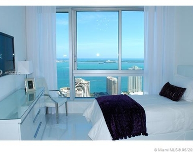 495 Brickell Av - Photo Thumbnail 11