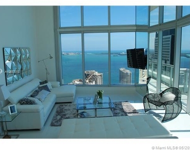 495 Brickell Av - Photo Thumbnail 6