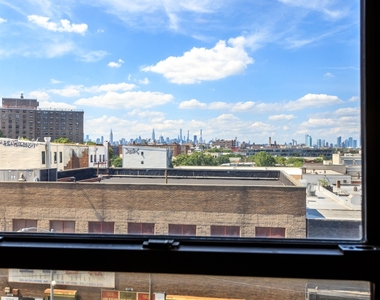 888 Flushing Avenue - Photo Thumbnail 5