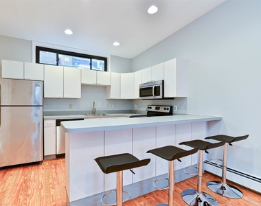 1824 13th St Nw # 4b - Photo Thumbnail 2