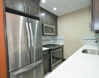 21-8 Steinway Street - Photo Thumbnail 1