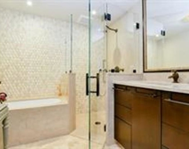 363 Marlborough Unit 3 - Photo Thumbnail 3