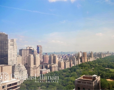 157 West 57th St - Photo Thumbnail 3