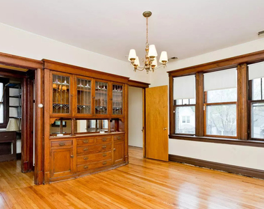 3671 North Elston - Photo Thumbnail 0