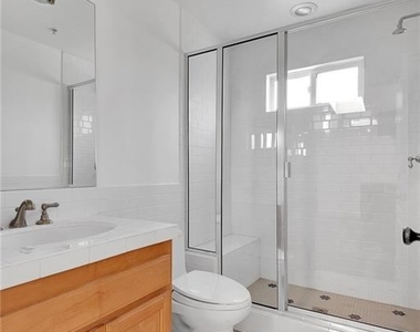 14249 Dickens St Apt 107 - Photo Thumbnail 11